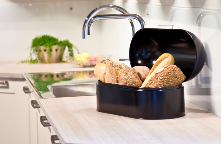 https://www.cuisineathome.com/review/wp-content/uploads/2022/02/bread-storage-container-cuisine.jpg