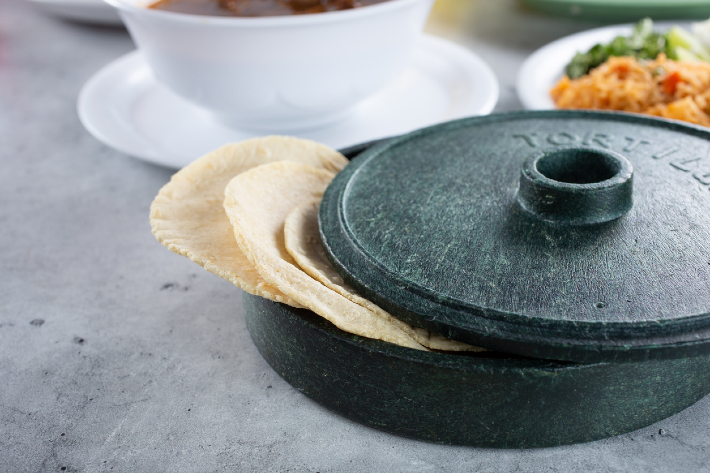 https://www.cuisineathome.com/review/wp-content/uploads/2022/04/Tortilla-Warmers-Cuisine.jpg