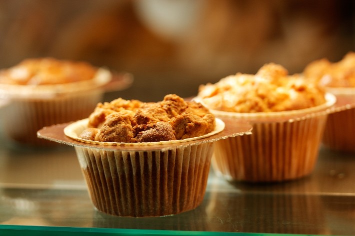 Silicone Mini Muffin Pan, Non-stick Food Grade And Bisphenol A