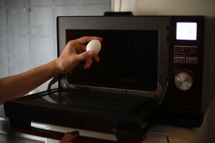 Akebono Microwave Egg Cooker 2 Eggs Capacity RE-277