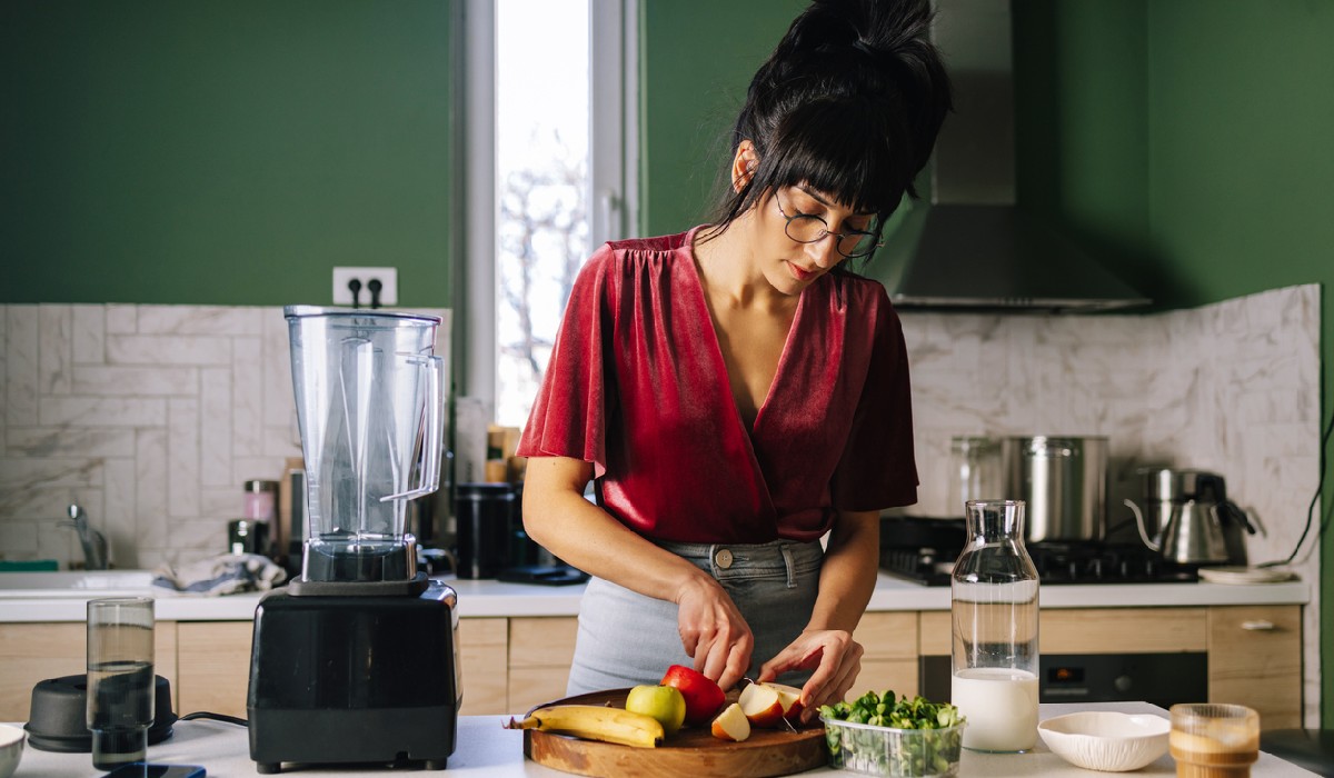 Glass Vs Plastic Which Blender Jar Is Better Cuisine At Home Guides