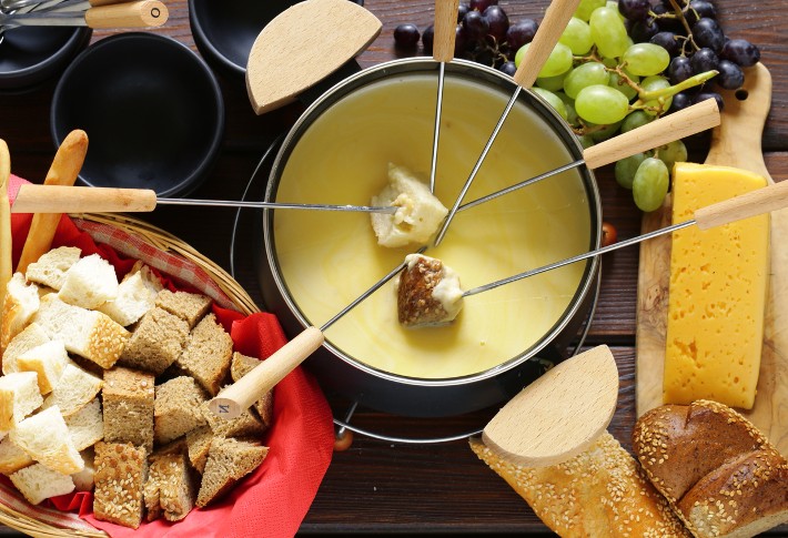 what can you cook in a fondue pot