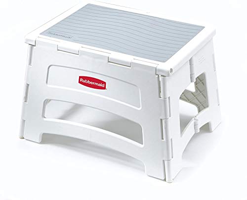 Rubbermaid One-Step Kitchen Step Stool